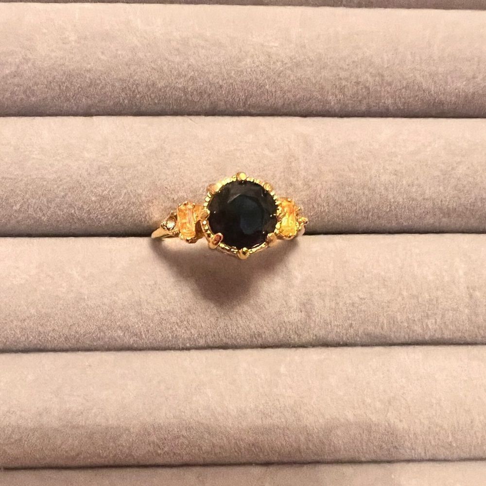 ⭐️3/$25⭐️ NEW Gold Tone Sapphire Citrine And Diamond Crystal Ring